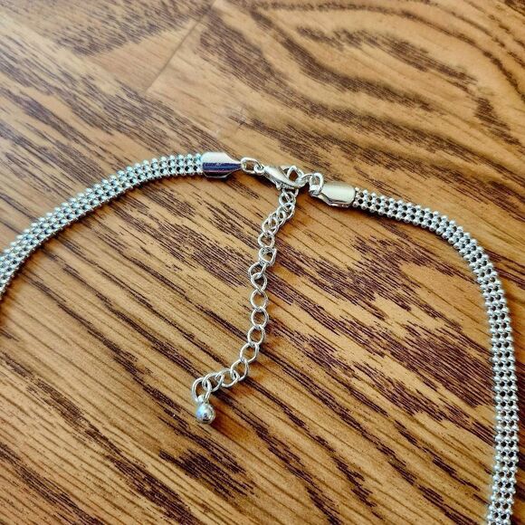 VINTAGE Crystal Chevron Beaded Mesh Necklace FEMININE! - Picture 3 of 7